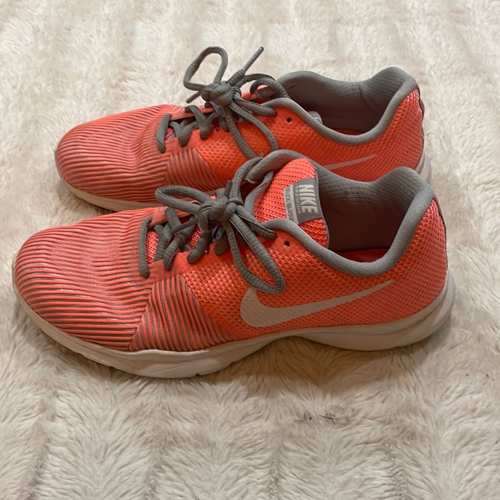 Neon Pink NikeFlex Tennis Shoes Size 6.5